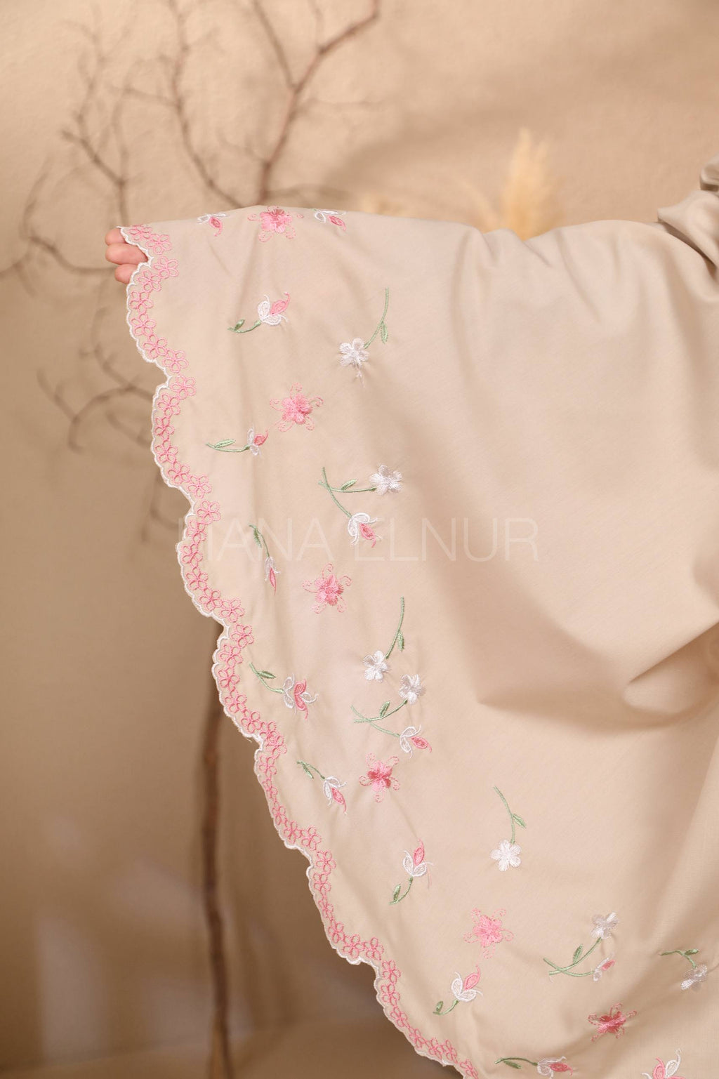 Duha Series in Khaki