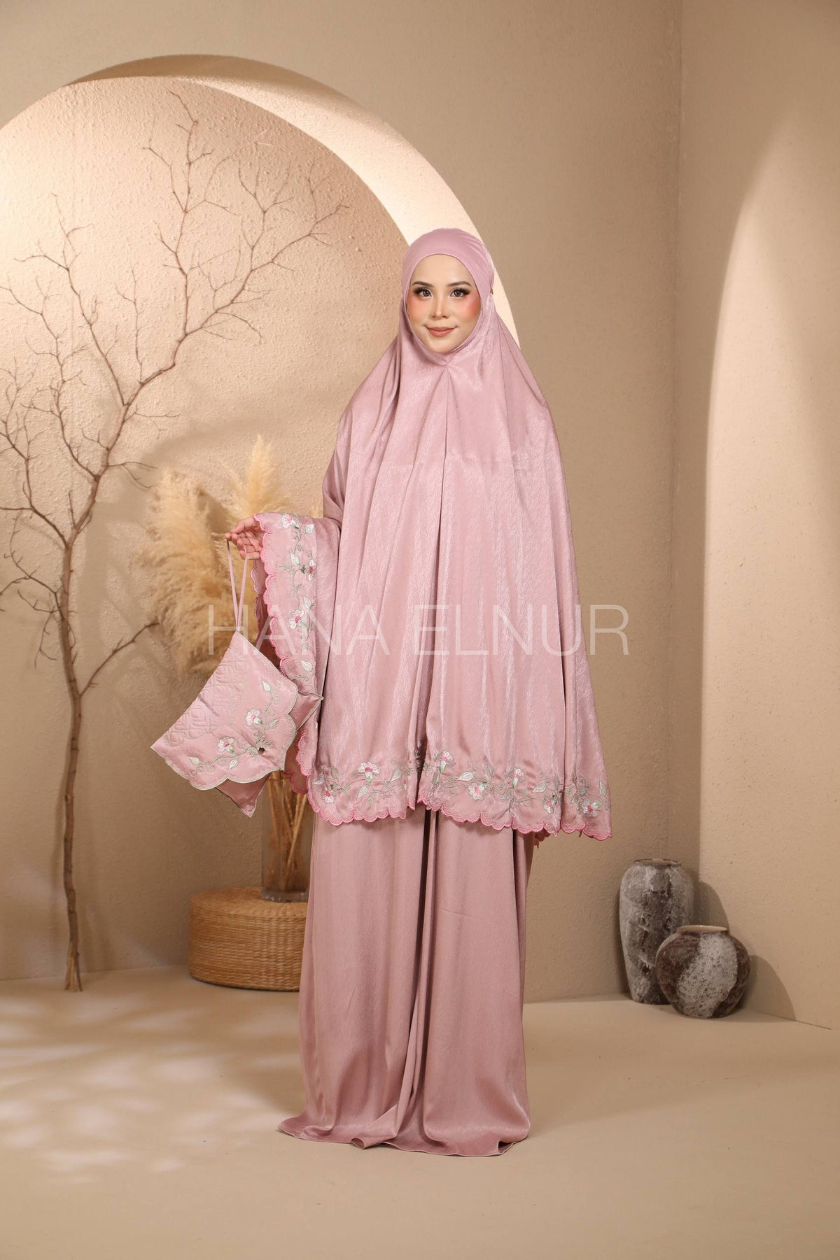 Ardani Series in Light Pink